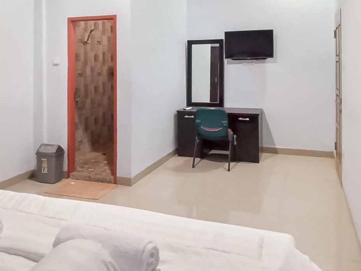 Wisma Syariah Uinsu Medan Mitra Reddoorz Esterno foto