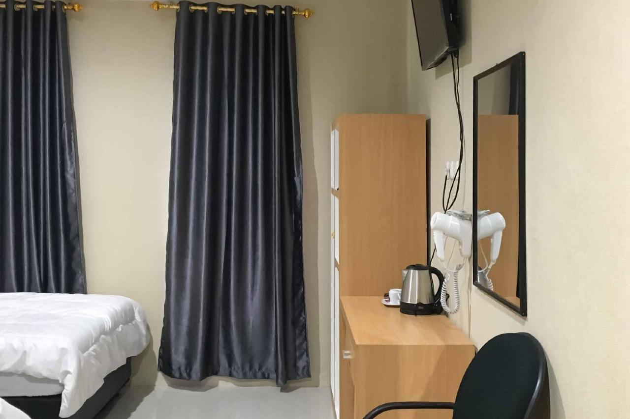 Wisma Syariah Uinsu Medan Mitra Reddoorz Esterno foto